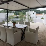 Vila Juma By Guide *