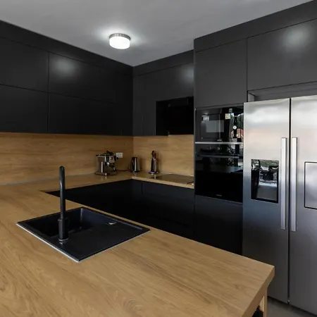 Juma By Guide * ブラチェ