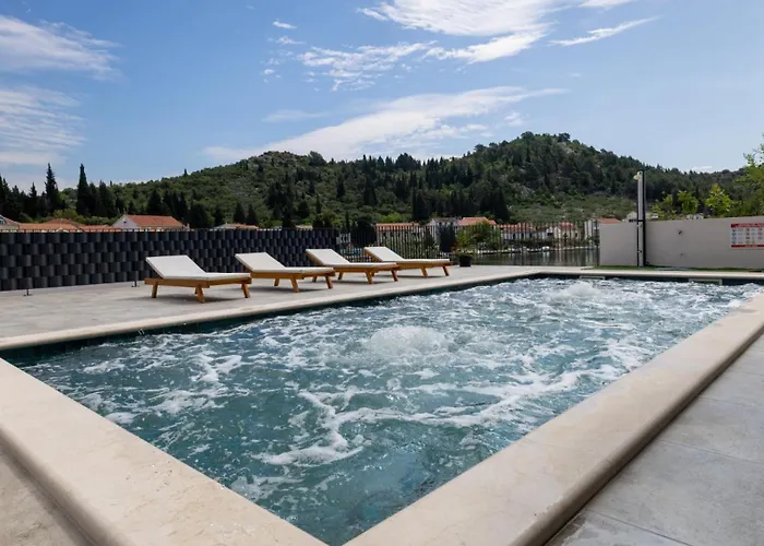 Juma By Guide Villa Blace